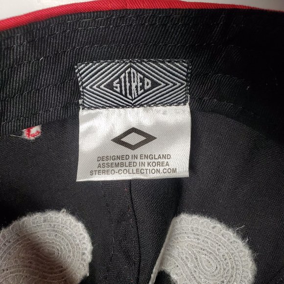 Stereo - Red Cap Bandana - 100% Authentic - Very Rare - New With Tags - Picture 4 of 9